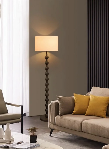 Lampadaire en bois Japandi